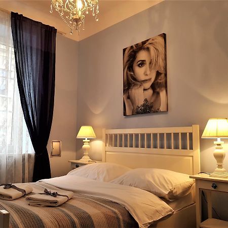 Chmielna Guest House Warsaw Exterior photo